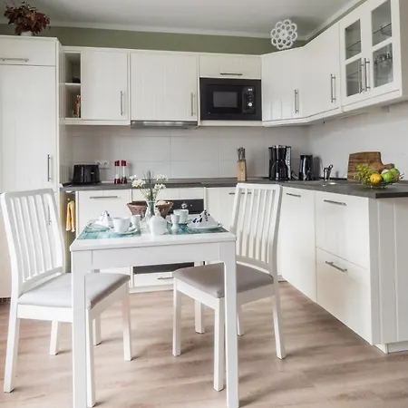 Moewennest 02 アパート *